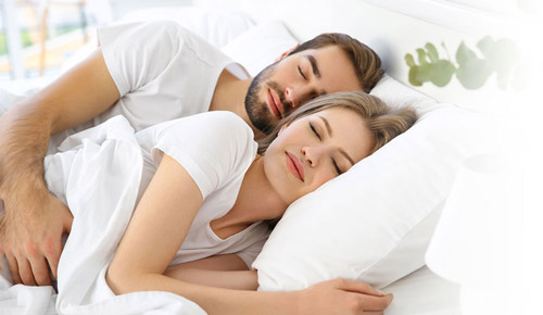 Sleepingcouple500